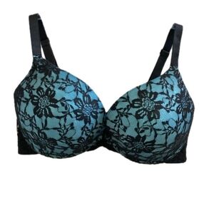 36D Frederick's of Hollywood